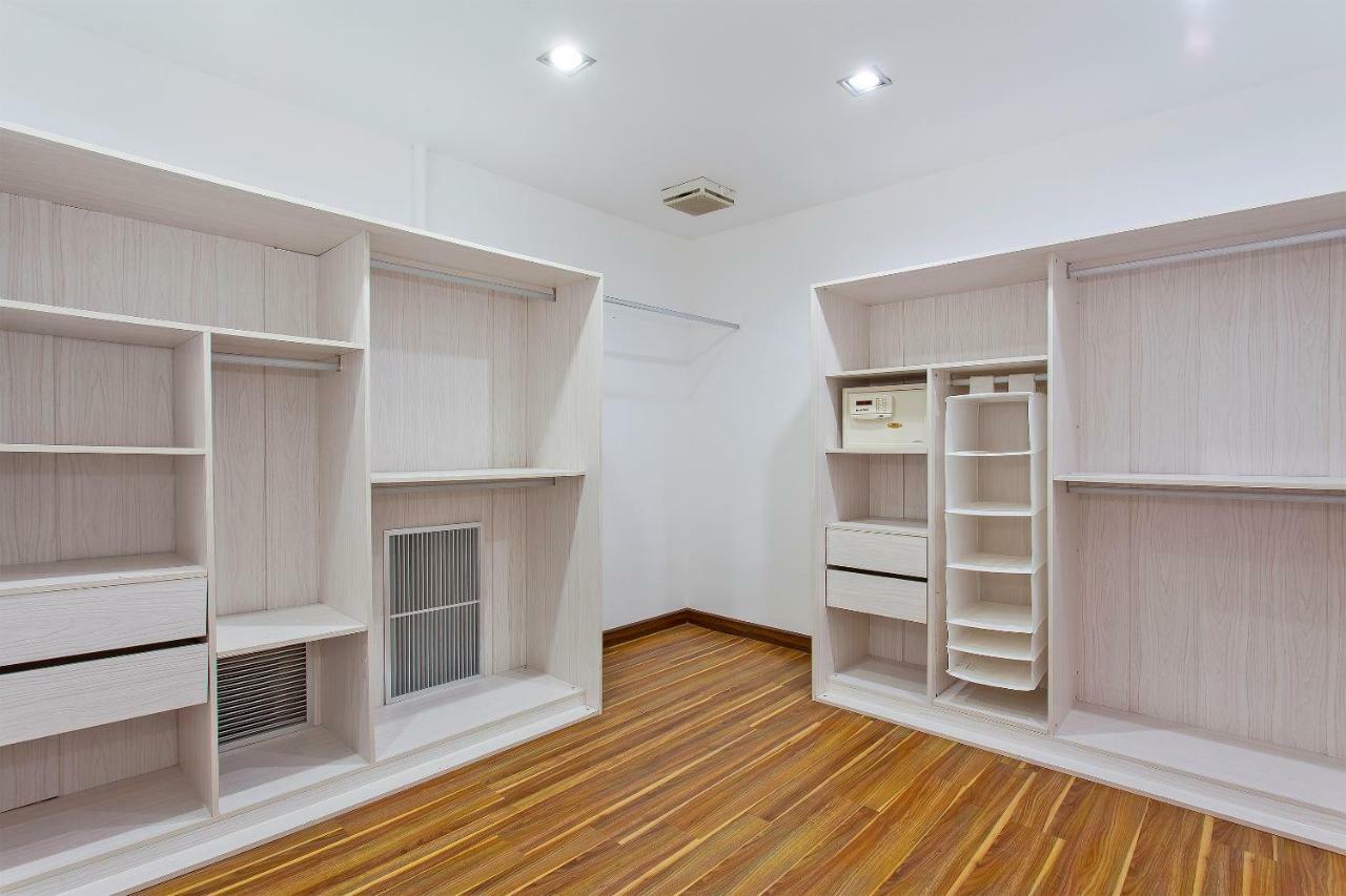 Royale Grand Villa パッタヤー エクステリア 写真