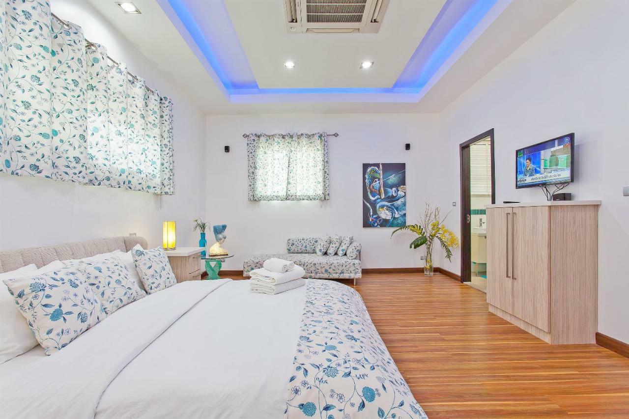 Royale Grand Villa パッタヤー エクステリア 写真