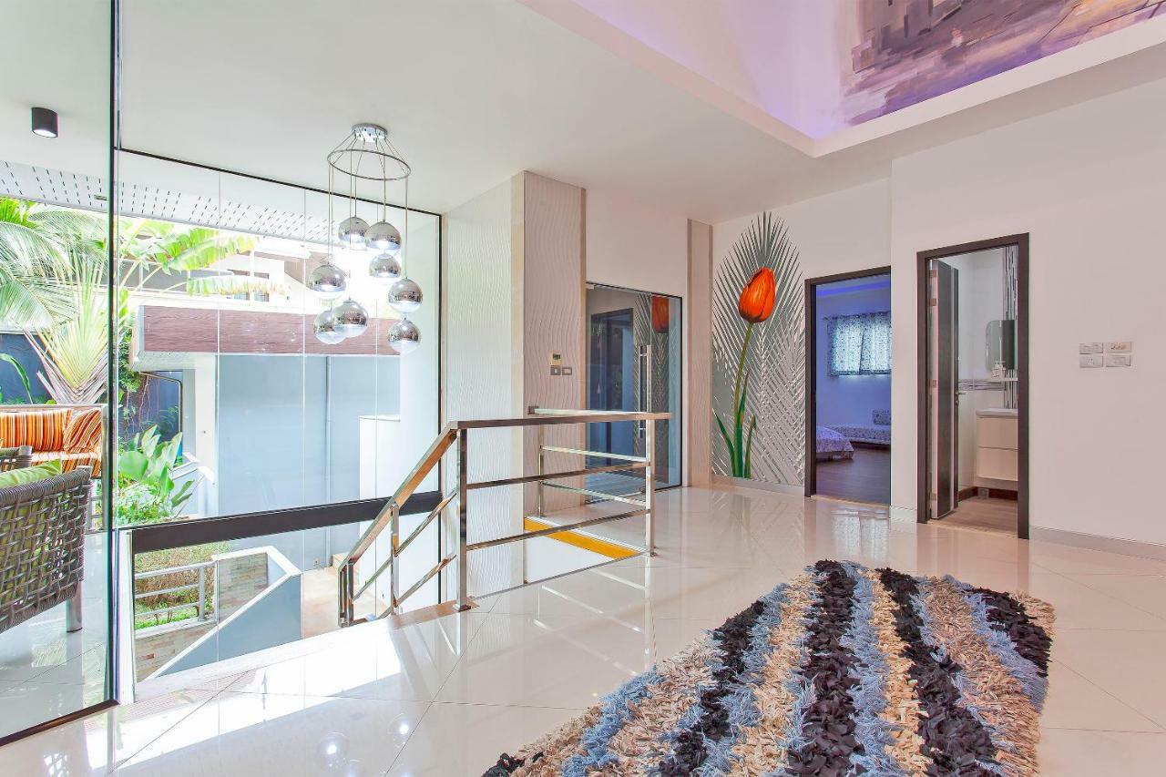 Royale Grand Villa パッタヤー エクステリア 写真