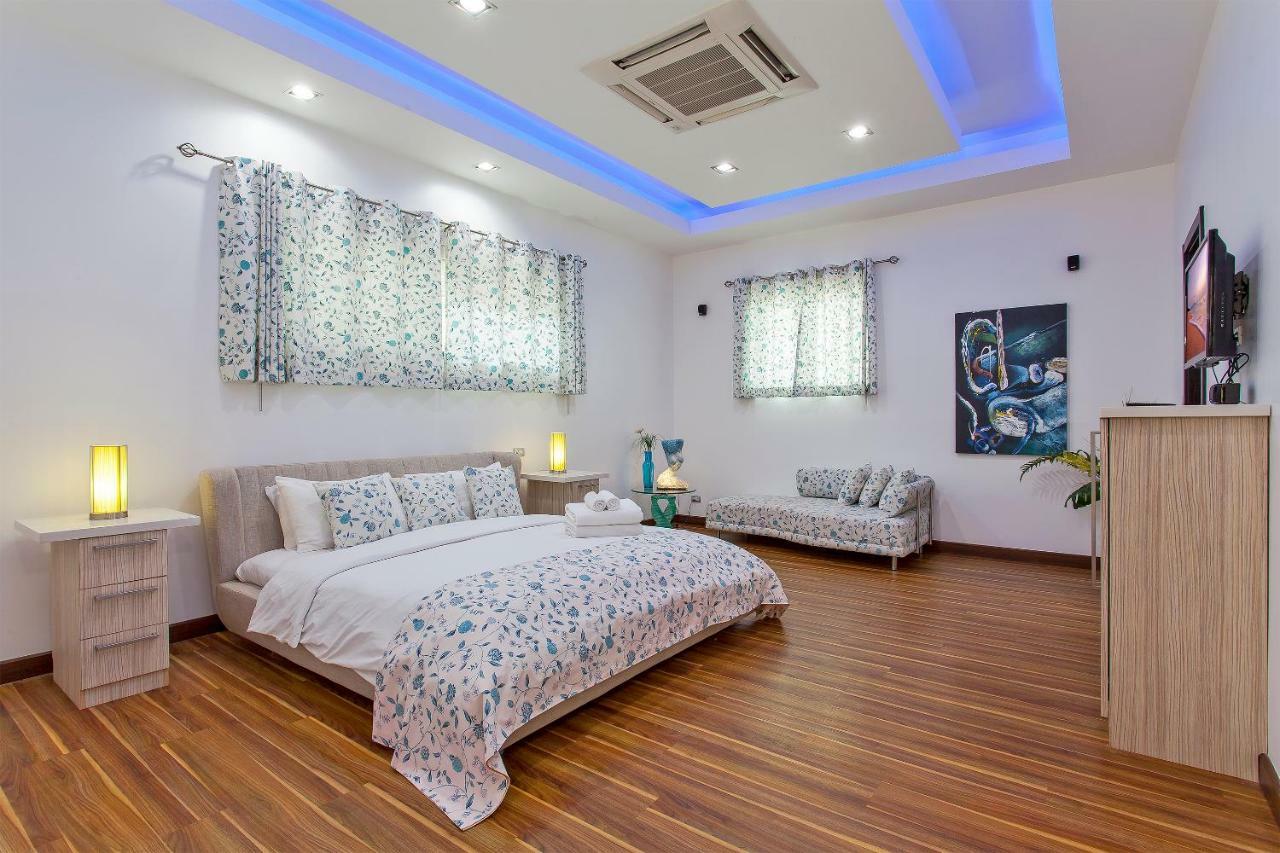 Royale Grand Villa パッタヤー エクステリア 写真