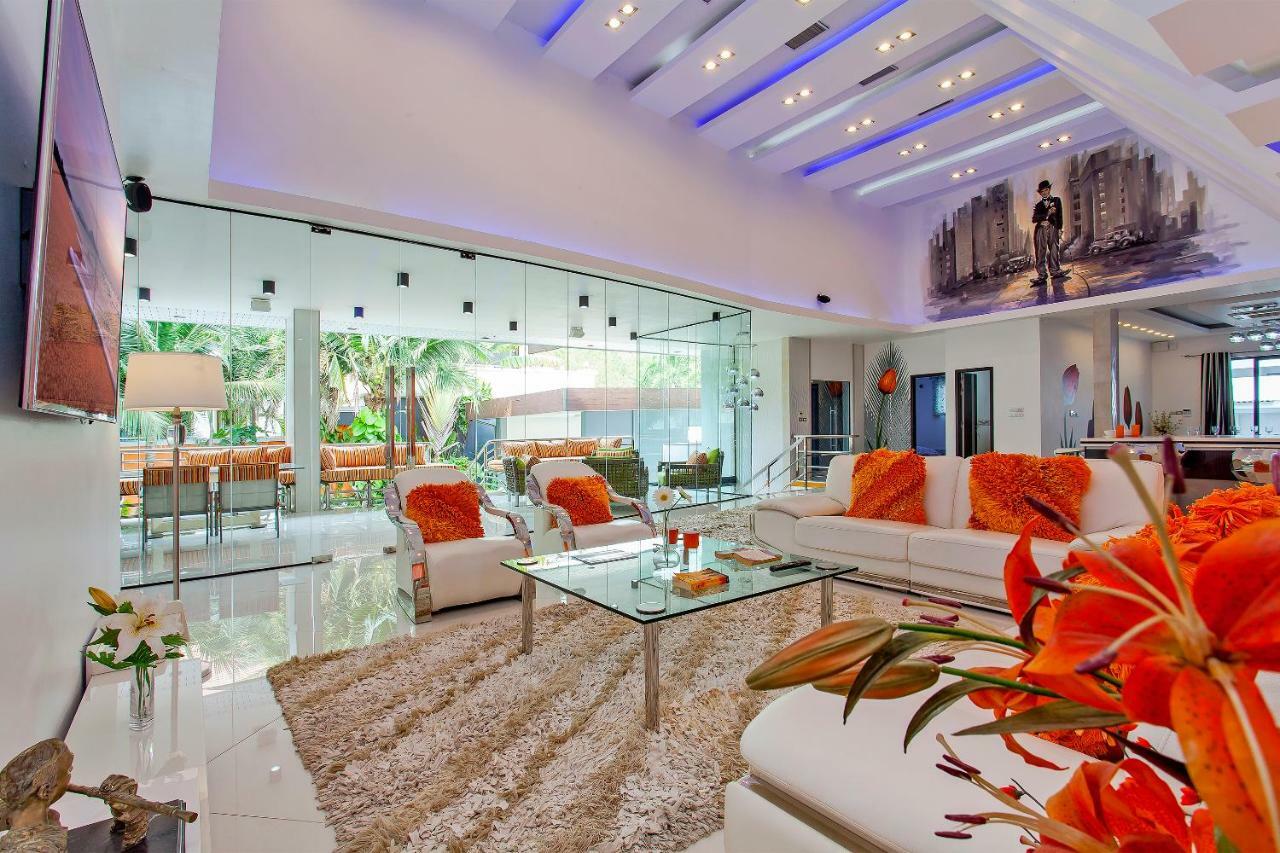 Royale Grand Villa パッタヤー エクステリア 写真