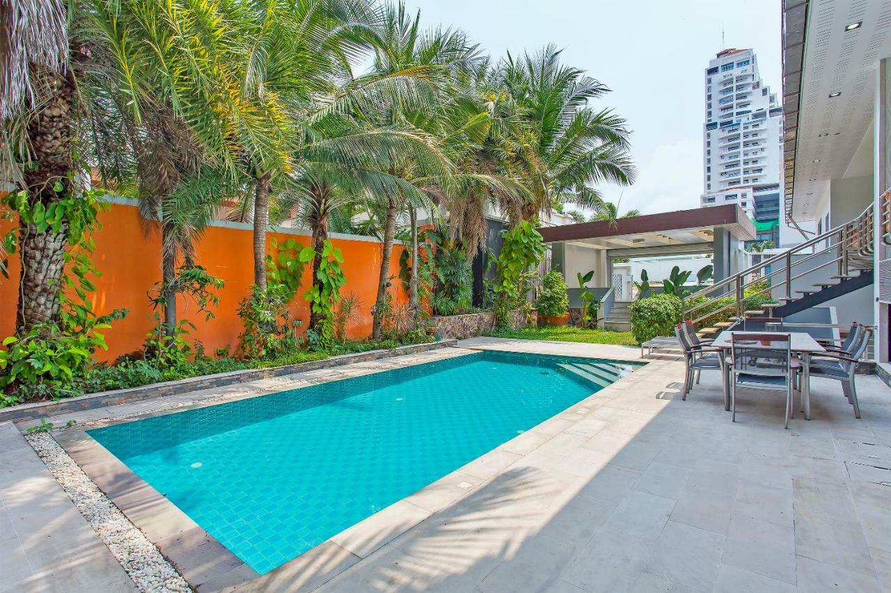 Royale Grand Villa パッタヤー エクステリア 写真