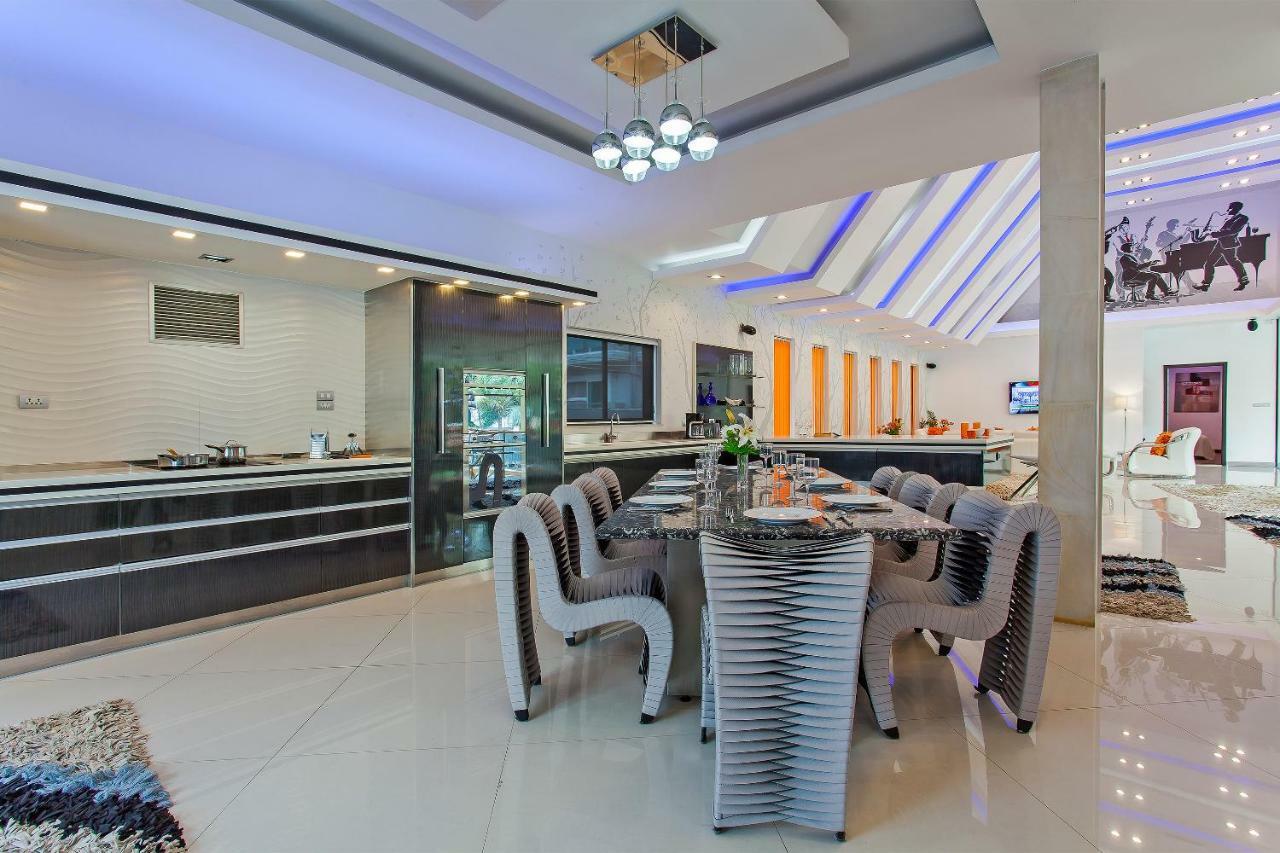 Royale Grand Villa パッタヤー エクステリア 写真