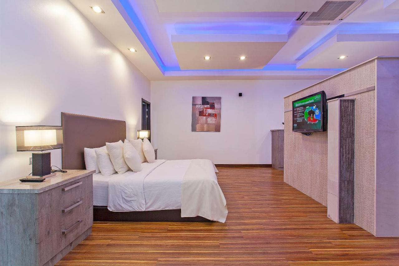 Royale Grand Villa パッタヤー エクステリア 写真